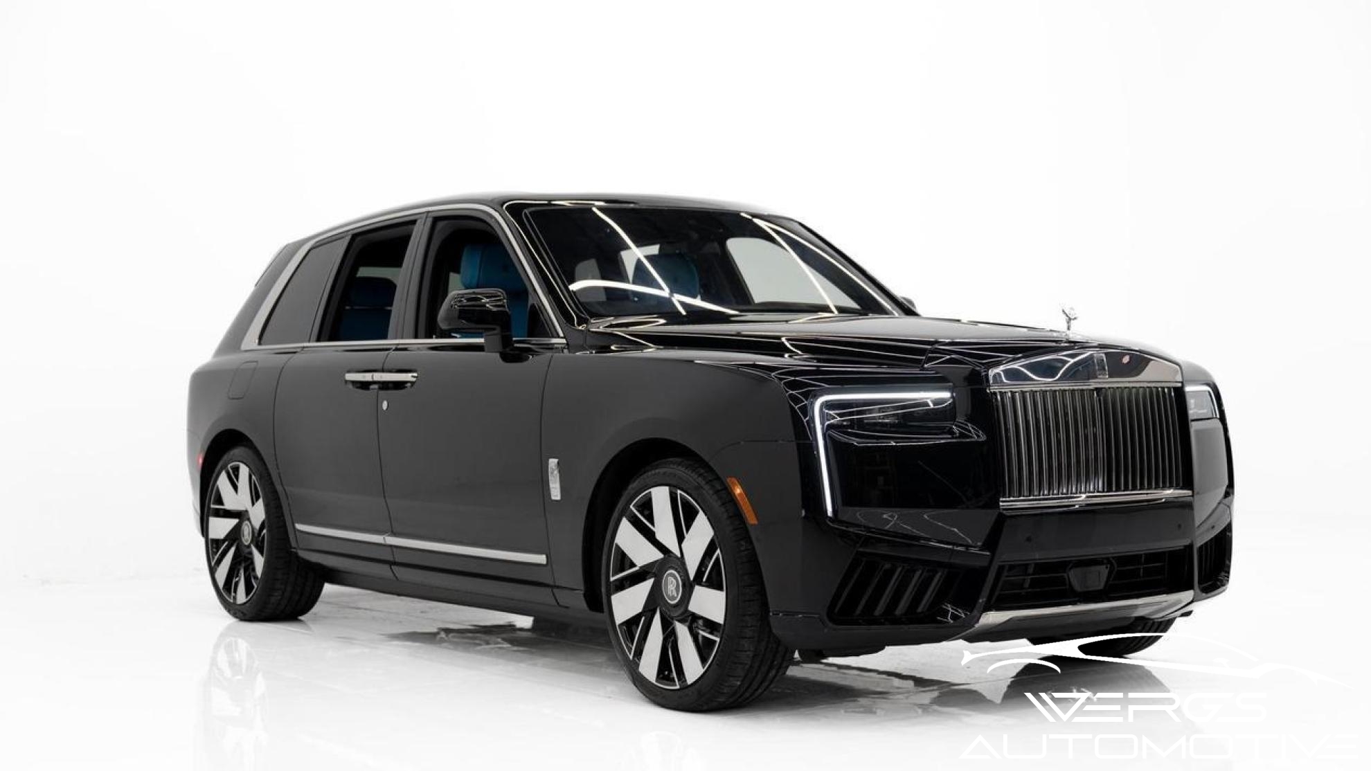 2025 Rolls-Royce Cullinan Base